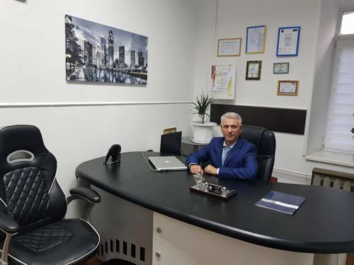 адвокат на подоле